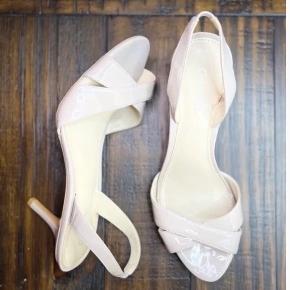 Calvin Klein Kitten Heels Never Worn - Picture 2 of 3